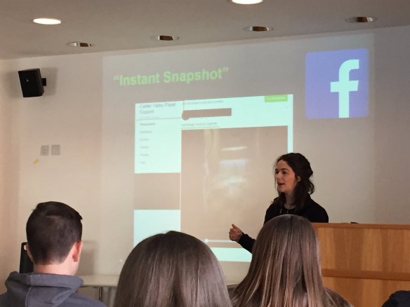 DOGqPzdWsAALo4w.jpg-large